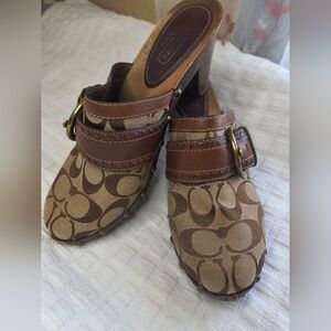 Y2K Coach Tan and Brown Signature Canvas Leather Mule Heels